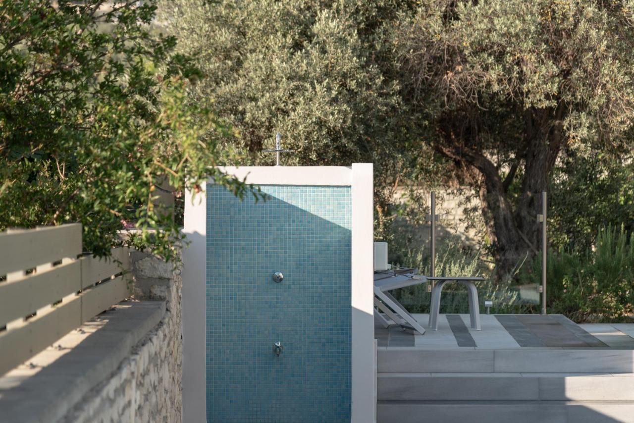 Eco Villa, A Perfect Escape Close To The Beach, By Thinkvilla Maroulás Exterior foto